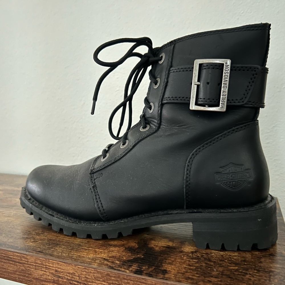 SZ 11 Harley-Davidson Women's Black Moto Boots with Silver Buckle Riding Boot